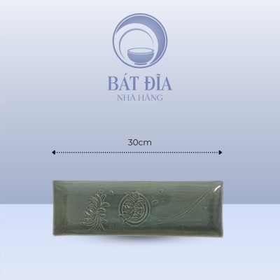 Đĩa Chữ Nhật Dài Men Xanh Khắc Hoa Cúc - 30cmx16cmx2.5cm
