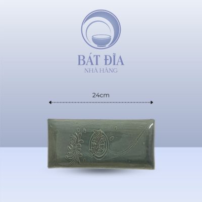 Đĩa Chữ Nhật Men Xanh Khắc Hoa Cúc - 24cmx15cmx2.3cm