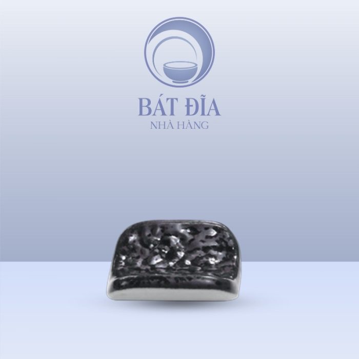Gác Đũa Men Đen Chấm Sơn