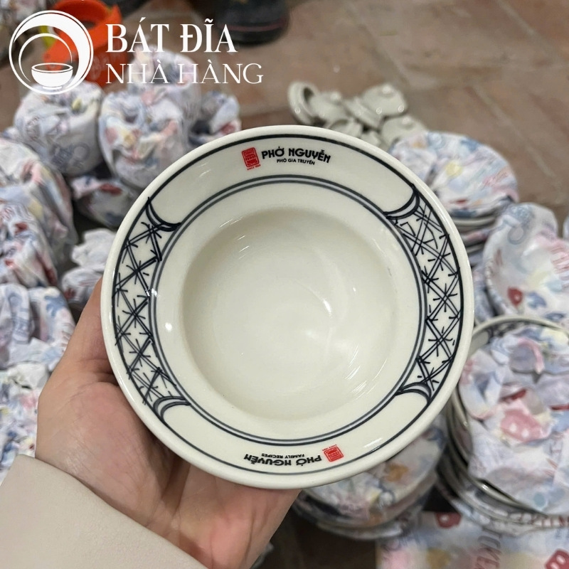 Bát đĩa nhà hàng