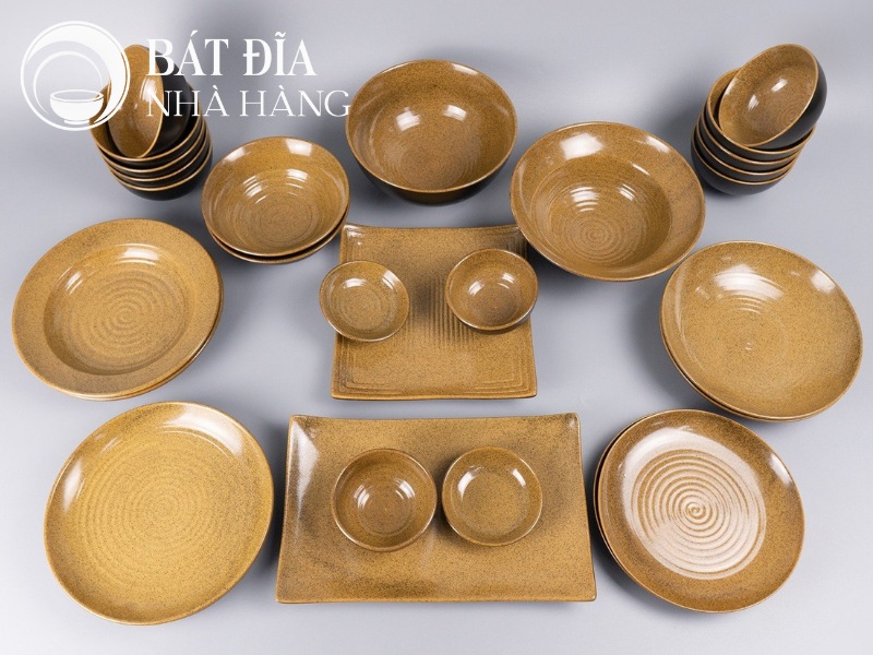 Bát đĩa nhà hàng