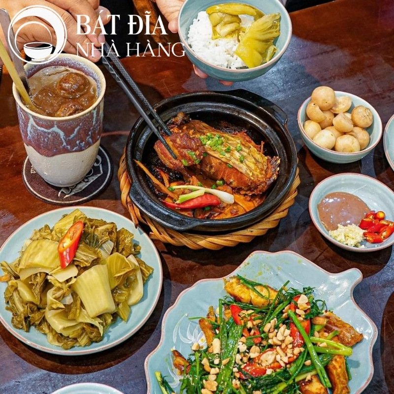 Bát đĩa nhà hàng