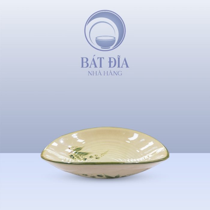 Bát Thuyền Men Xanh Đào Chuồn