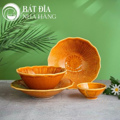 Bộ Bát Đĩa Men Nâu Vẽ Hoa Cúc