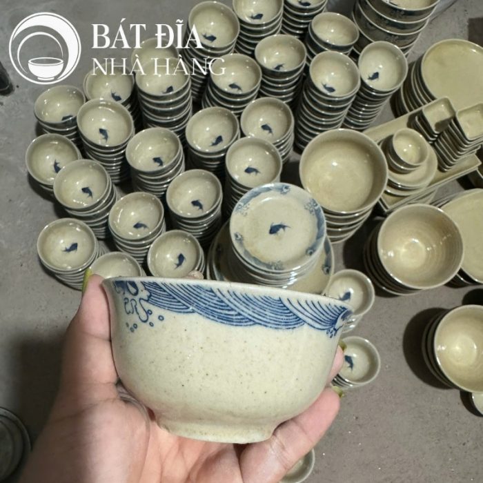 Bộ Bát Đĩa Men Tiêu Họa Tiết Vân Sóng Và Cá