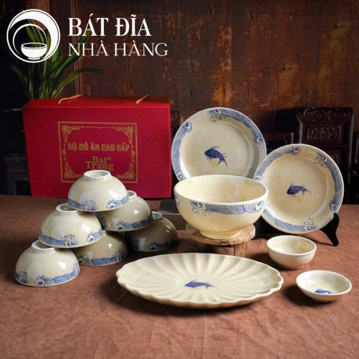Bộ Bát Đĩa Men Tiêu Họa Tiết Vân Sóng Và Cá
