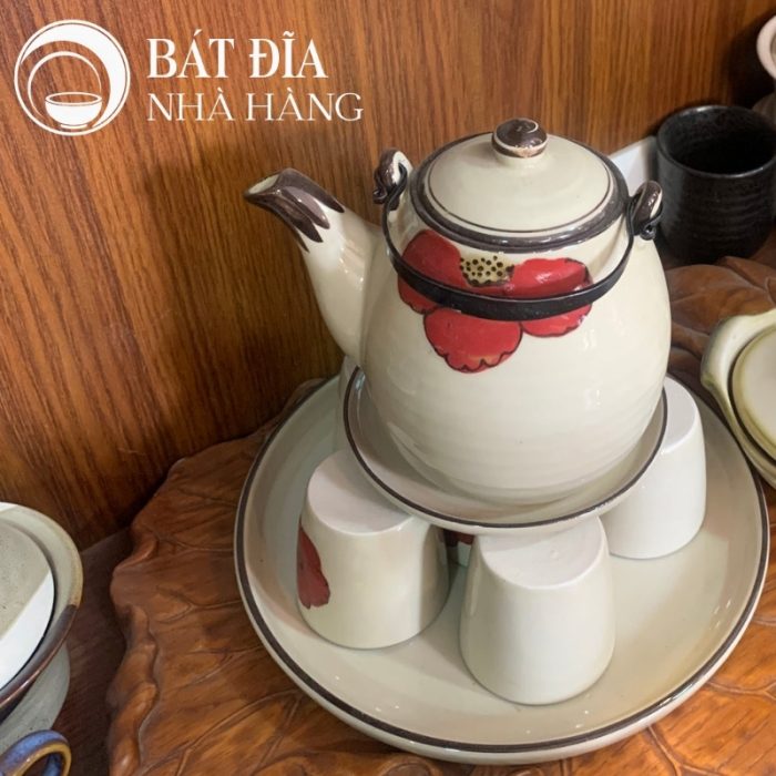Bộ Bát Đĩa Men Trắng Vẽ Hoa Đỏ