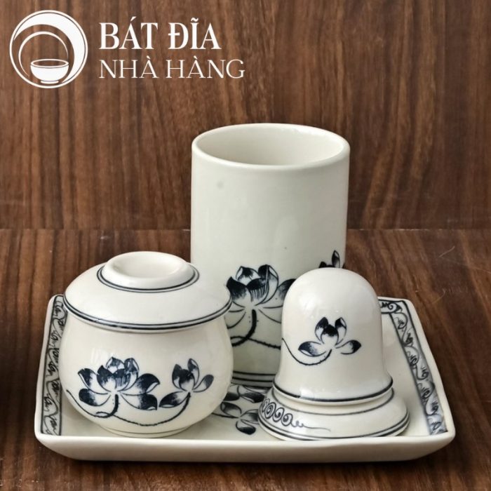 Tô Sâu Đựng Phở Men Trắng Ngà Vẽ Hoa Cổ In Logo