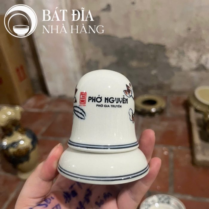Tô Sâu Đựng Phở Men Trắng Vẽ Hoa Sen In Logo